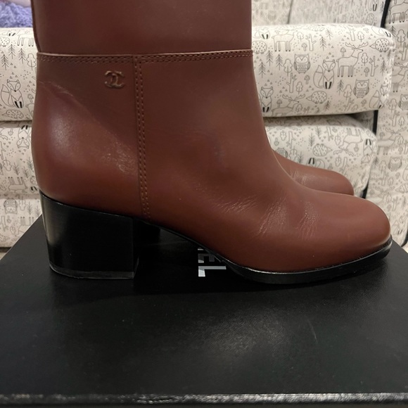 Chanel Brown Short Boots - Picture 4 of 6